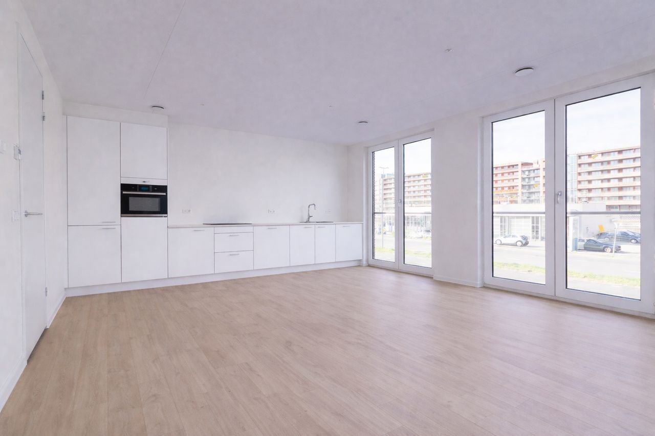 Nieuw 80m² appartement in Zaandam - Afbeelding 1