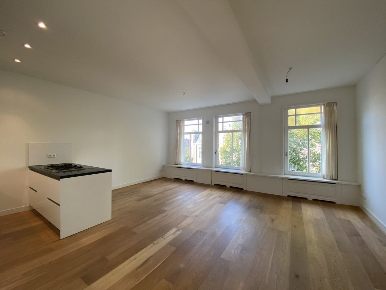 2-bedroom apartment with roof terrace - Image 7