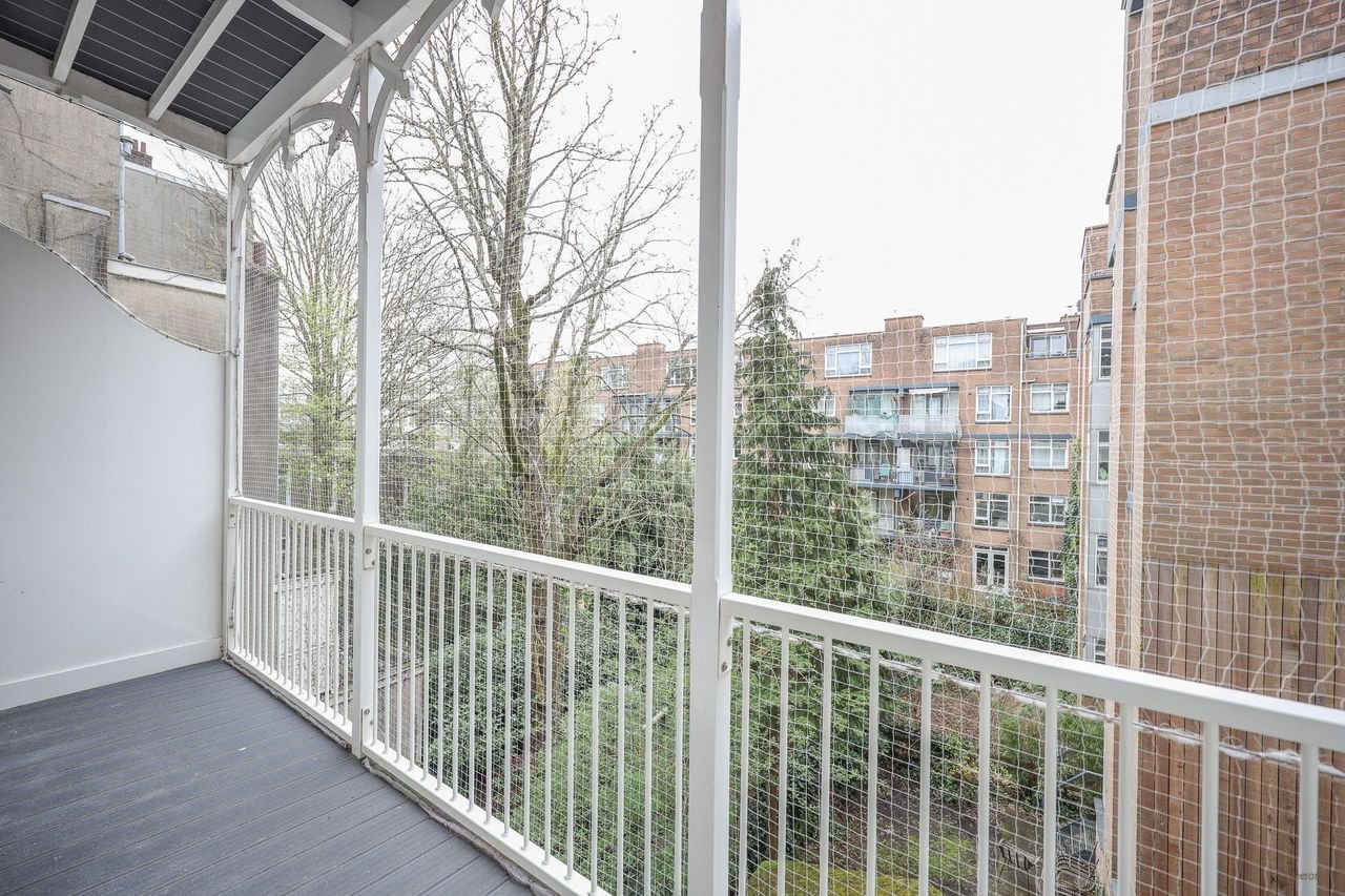 Opposite Oosterpark: 2-bedroom apartment - Image 17
