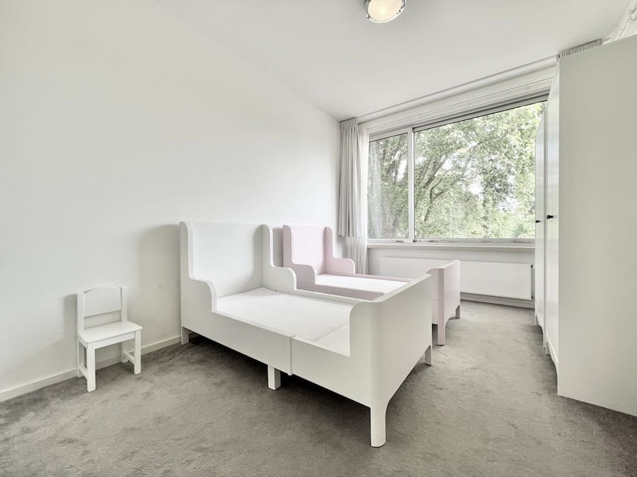 3-bedroom apartment with 2 balconies - Image 8