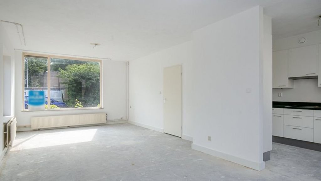 131 m² house with 4 bedrooms - Image 3