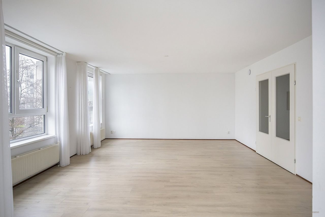 3-room apartment on the Amstel - Image 5