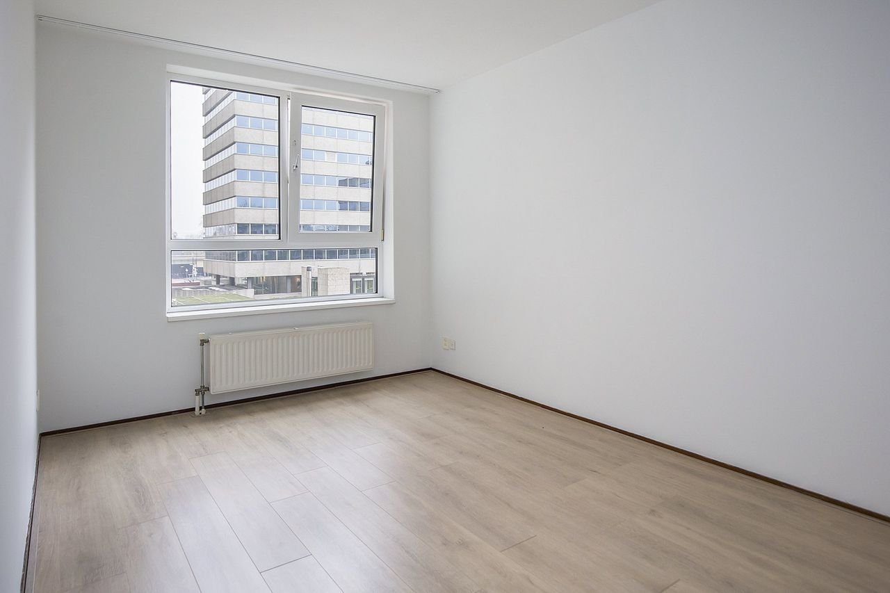 3-room apartment on the Amstel - Image 12