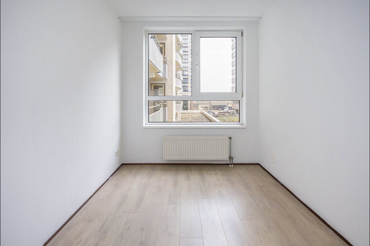 3-room apartment on the Amstel - Image 10