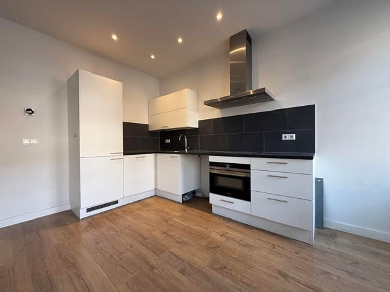 Deelbaar appartement met 2 slaapkamers in Hoofddorppleinbuurt - Afbeelding 4