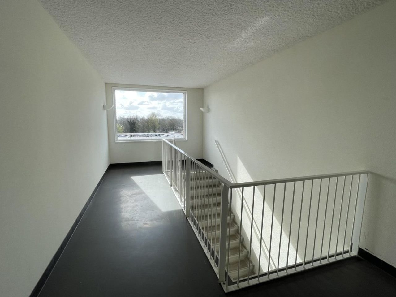 89 m² appartement met groot balkon - Afbeelding 3