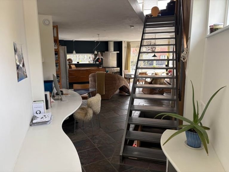 Gemeubileerd huis met vrij uitzicht - Afbeelding 14