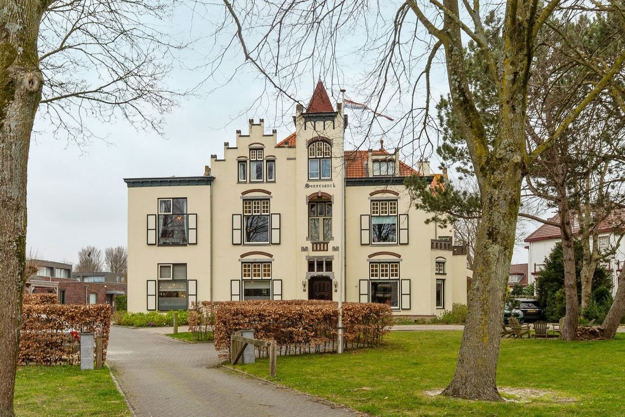 Gemeubileerde villa met sauna in Hillegom - Afbeelding 1