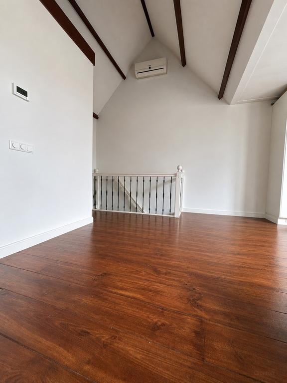 Licht appartement met groot balkon in Utrecht - Afbeelding 10