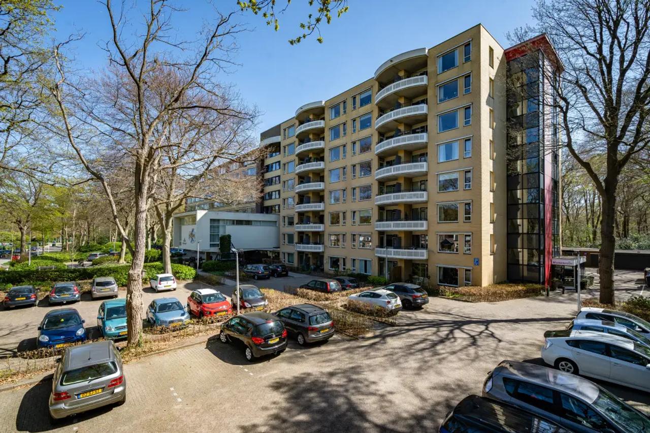 78 m² gelijkvloers 55+ appartement in Zeist - Afbeelding 1