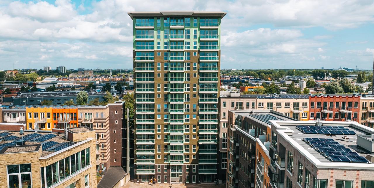4-kamerappartement met 3 slaapkamers in Diemen - Afbeelding 1