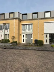 Lichte tussenwoning in Blixembosch