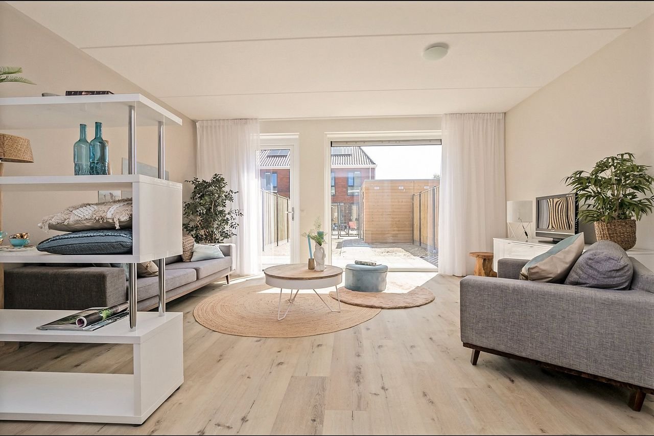 121 m2 family home with garden - Image 3