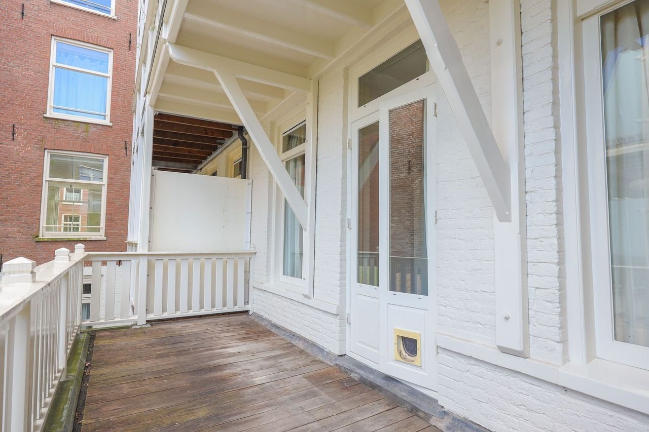 Bright 2-bedroom apartment in De Pijp - Image 20