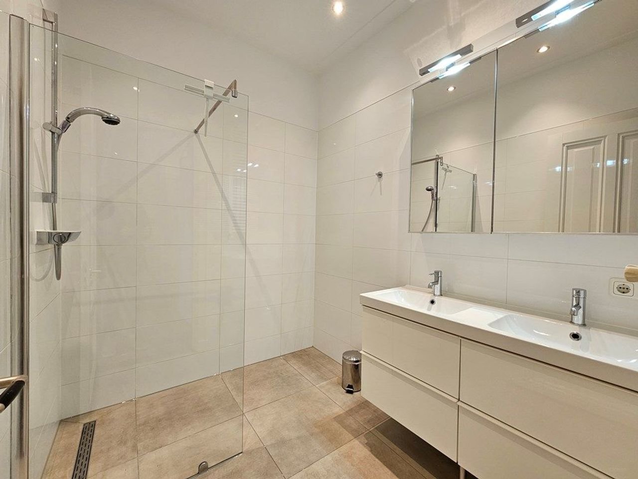 Balcony Apartment on Bloemgracht - Image 3