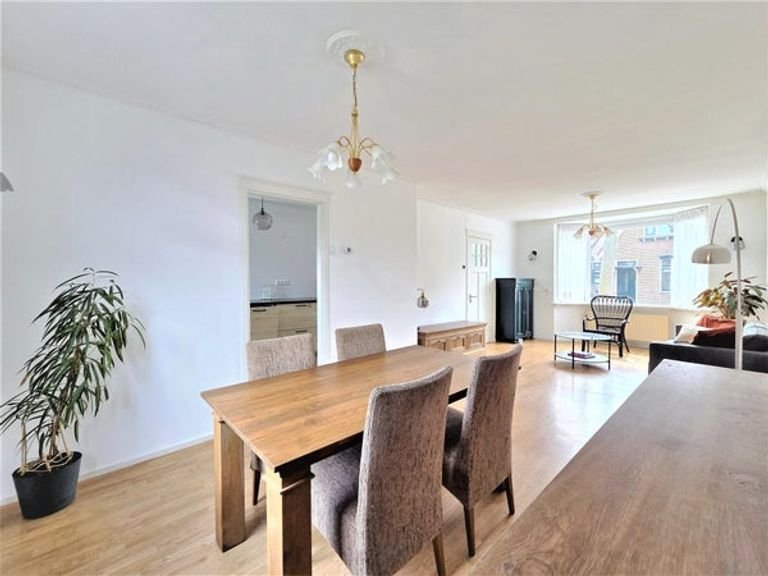 Vrijstaand wonen met tuin in Kadoelen - Afbeelding 10