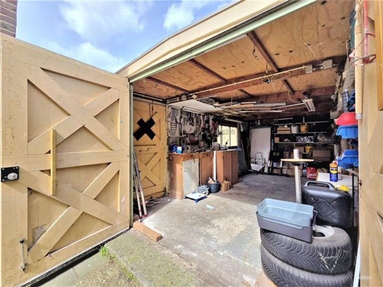 Vrijstaand wonen met tuin in Kadoelen - Afbeelding 23