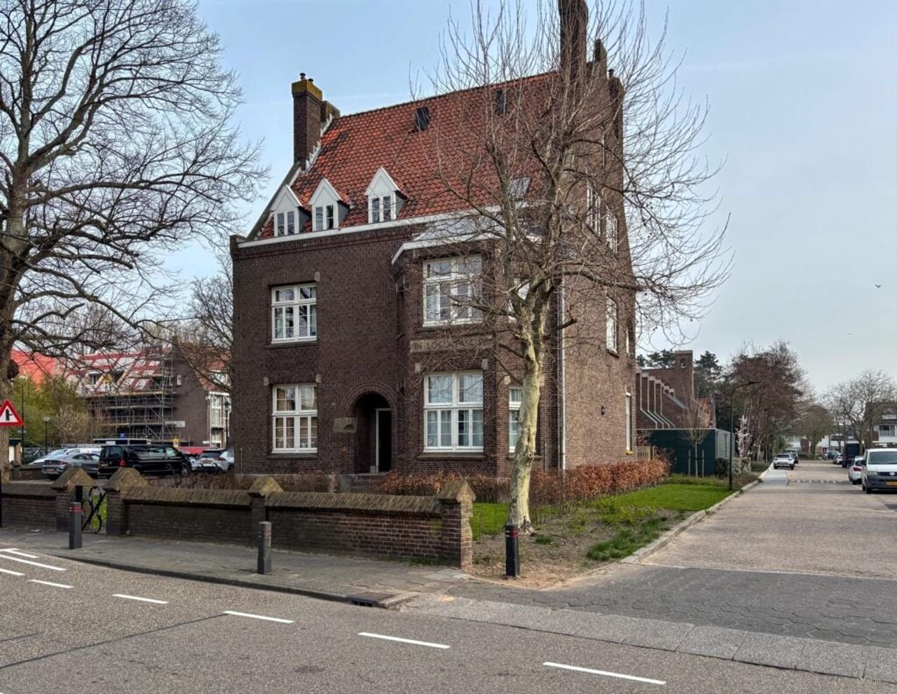 Wonen in een oude kerk in Beverwijk - Afbeelding 1