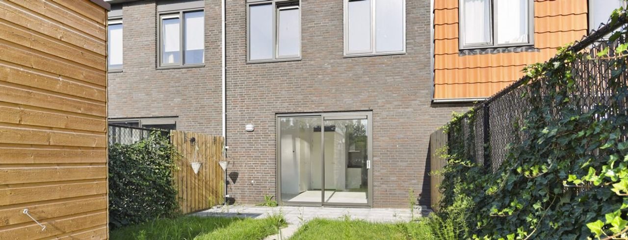 Modern house with garden in Veghel - Image 3