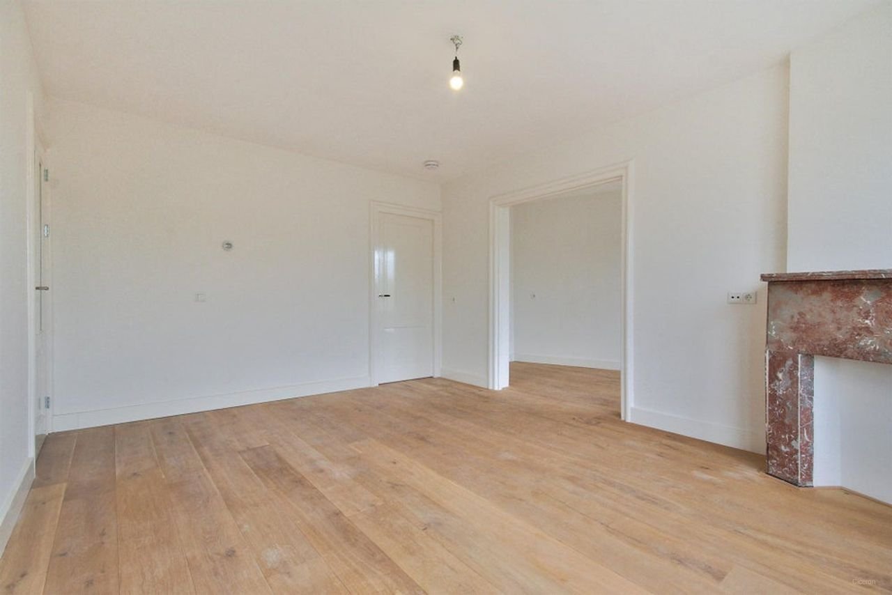 88 m2 with 2 Terraces in De Baarsjes - Image 3