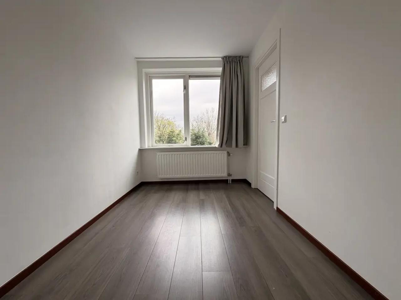 75 m² appartement met tuin in Provenierswijk - Afbeelding 2