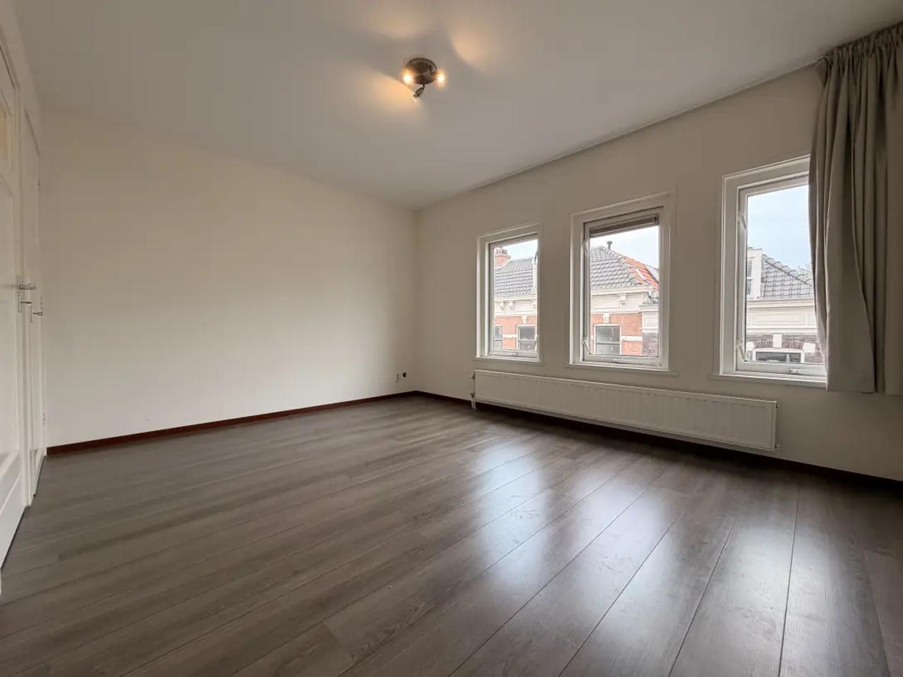 75 m² appartement met tuin in Provenierswijk - Afbeelding 3
