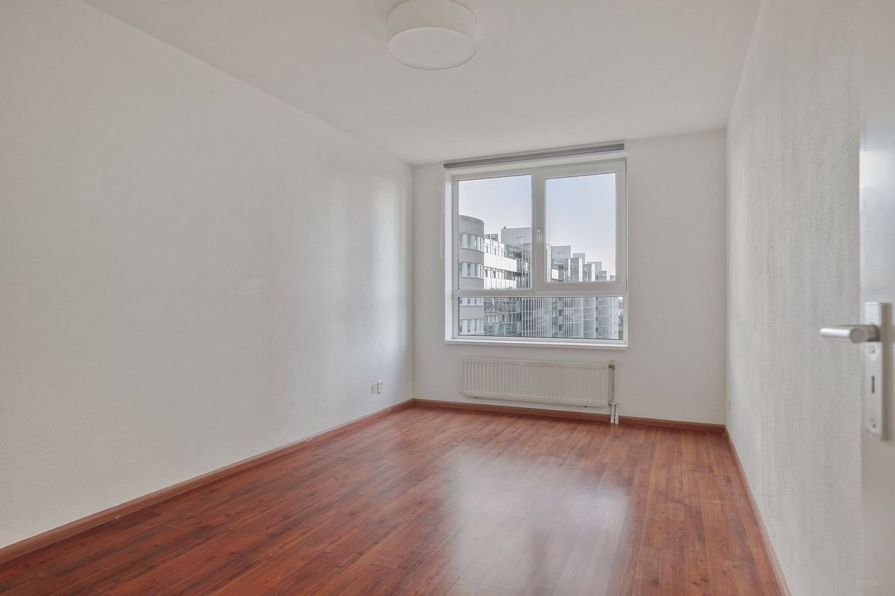 94 m2 with balcony on the Amstel - Image 7