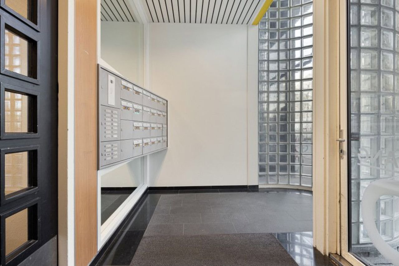 94 m2 with balcony on the Amstel - Image 13