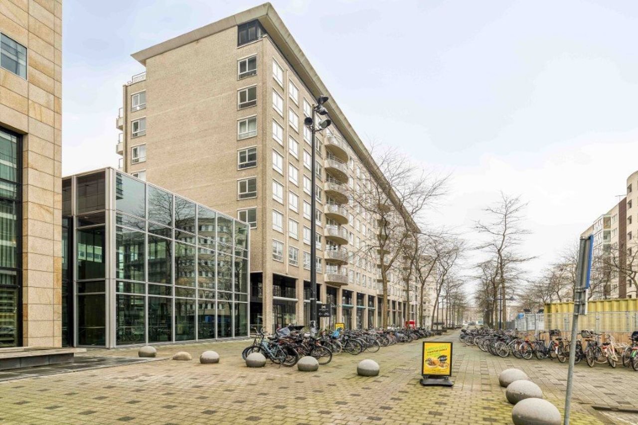 94 m2 with balcony on the Amstel - Image 15