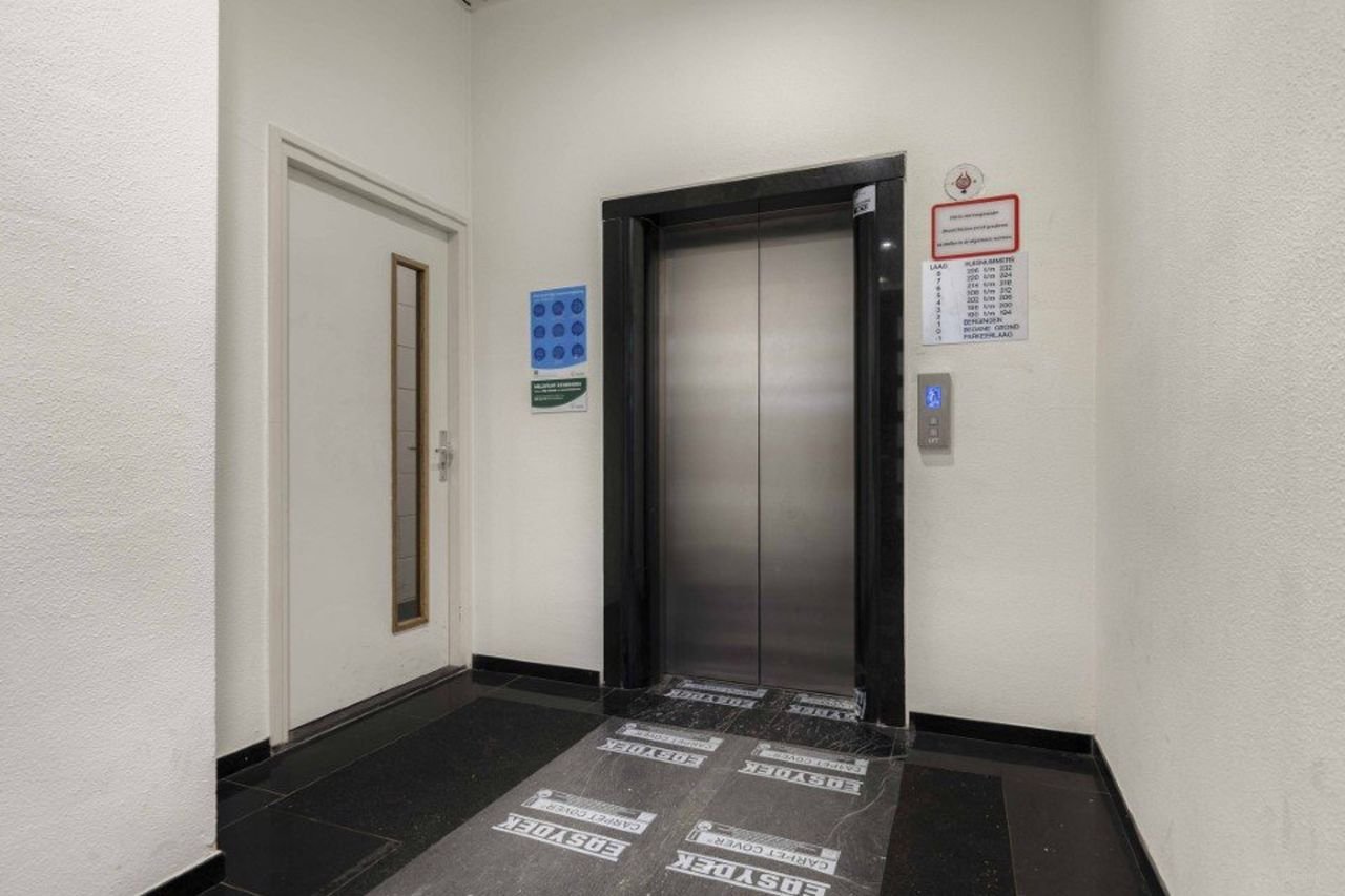 94 m2 with balcony on the Amstel - Image 12