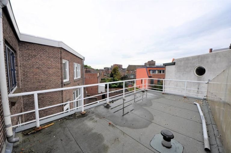 Dakterras van 25 m2 nabij station Breda - Afbeelding 9