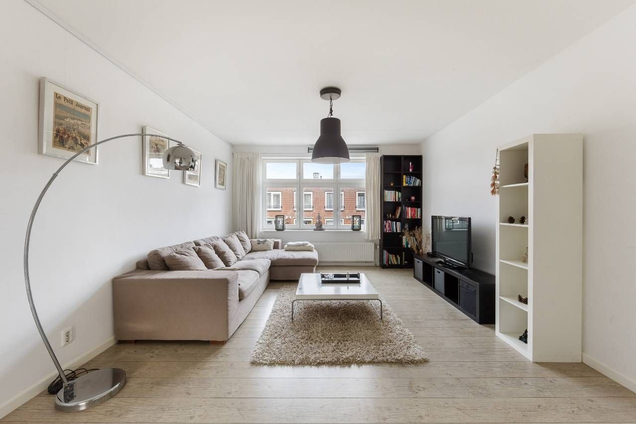 Gemeubileerd 3-kamerappartement met balkon - Afbeelding 9