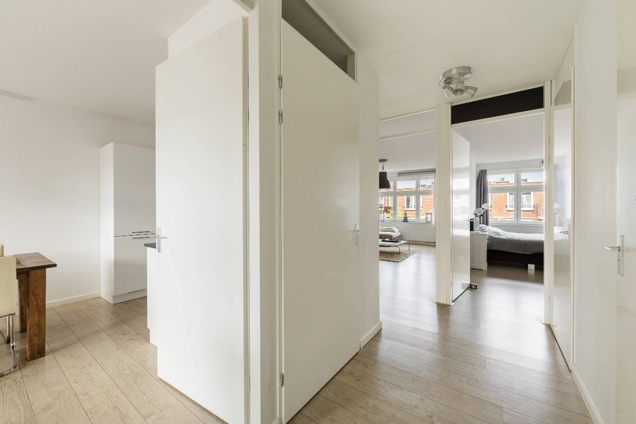 Gemeubileerd 3-kamerappartement met balkon - Afbeelding 14