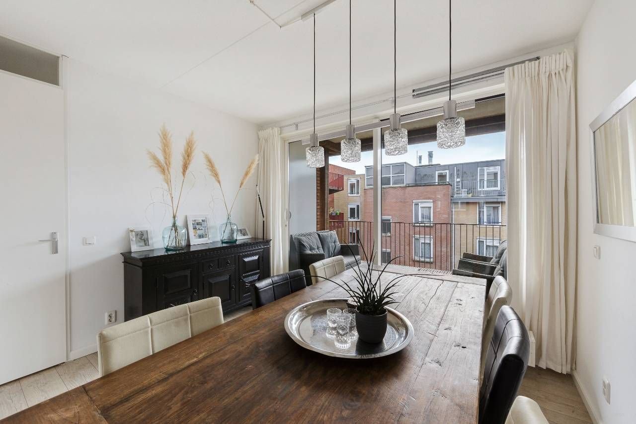 Gemeubileerd 3-kamerappartement met balkon - Afbeelding 13