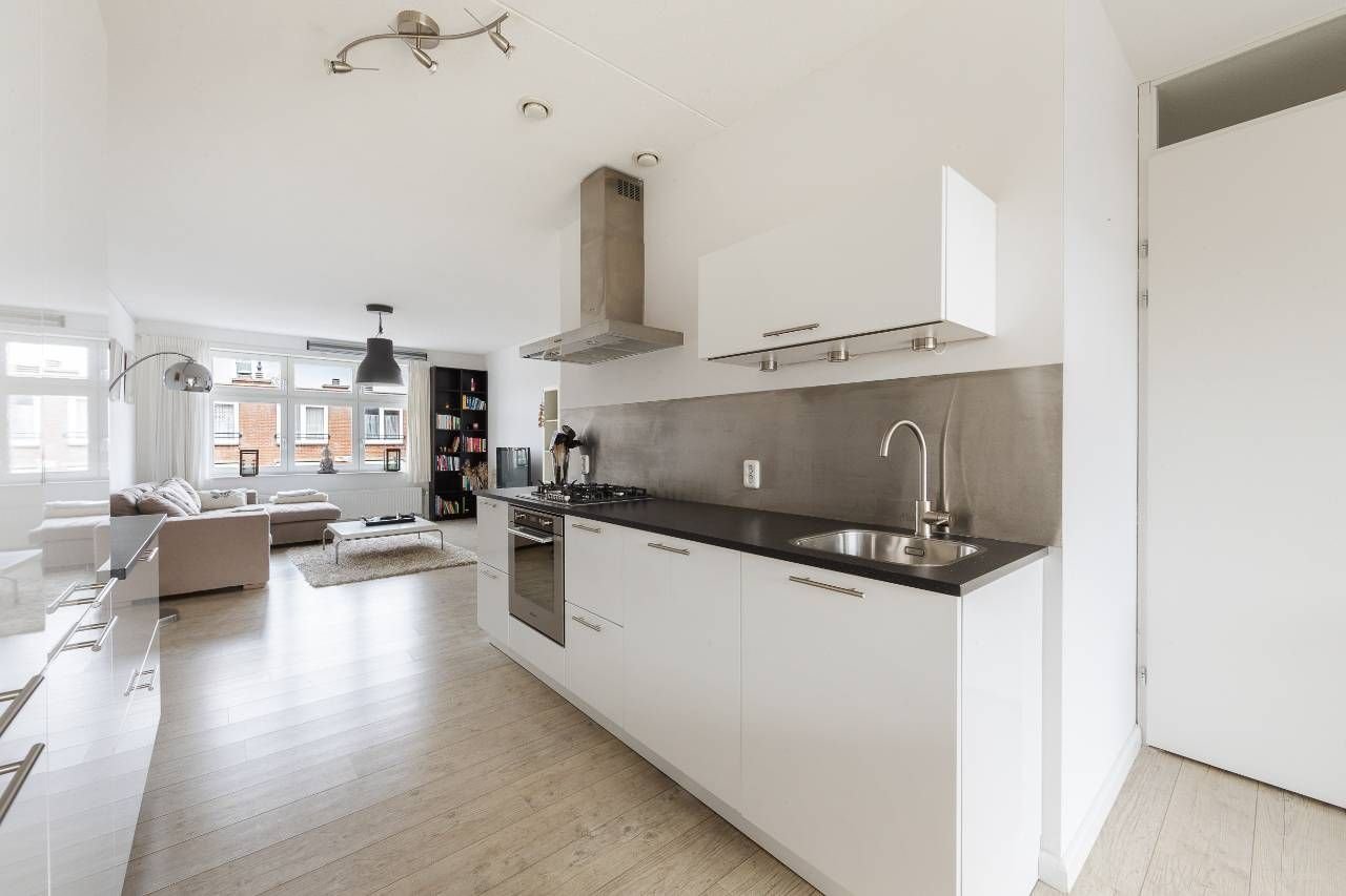 Gemeubileerd 3-kamerappartement met balkon - Afbeelding 12