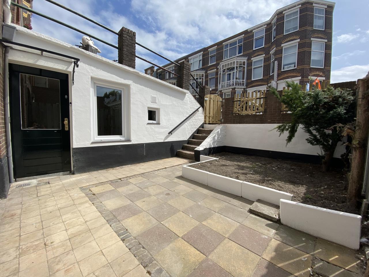 Appartement met tuinen vlak bij het strand - Afbeelding 1