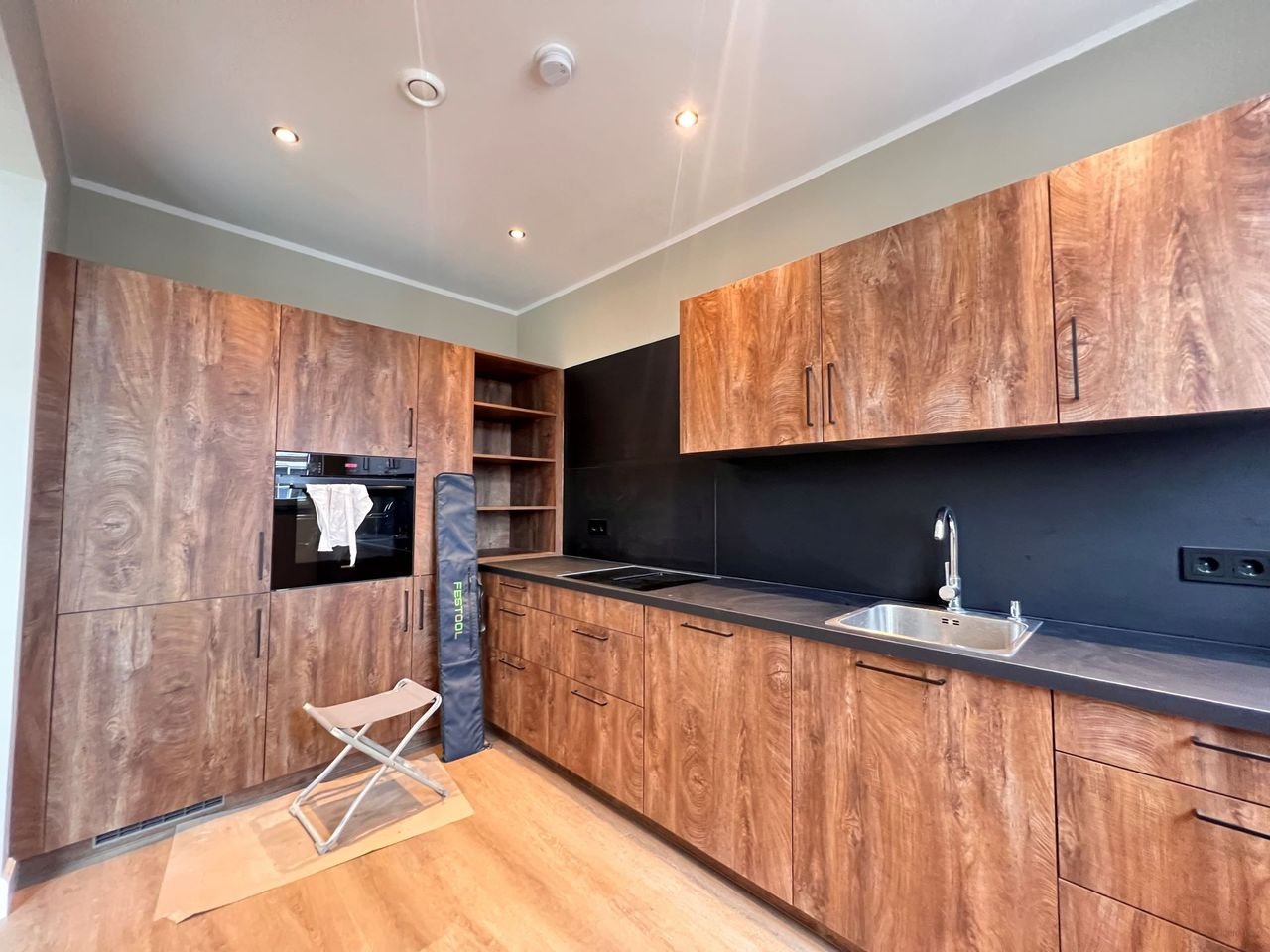 3-kamerappartement met 2 balkons - Afbeelding 4