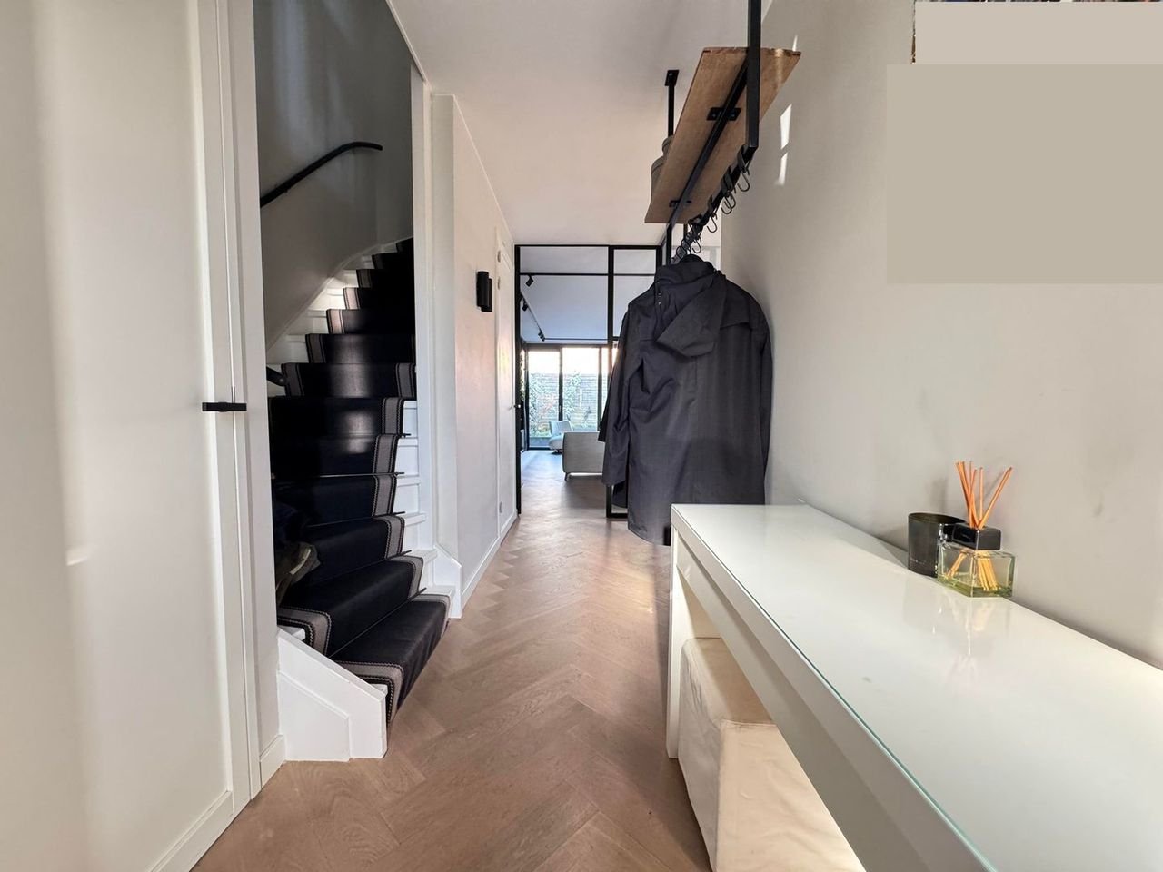 Hoekwoning met 4 slaapkamers en tuin - Afbeelding 3