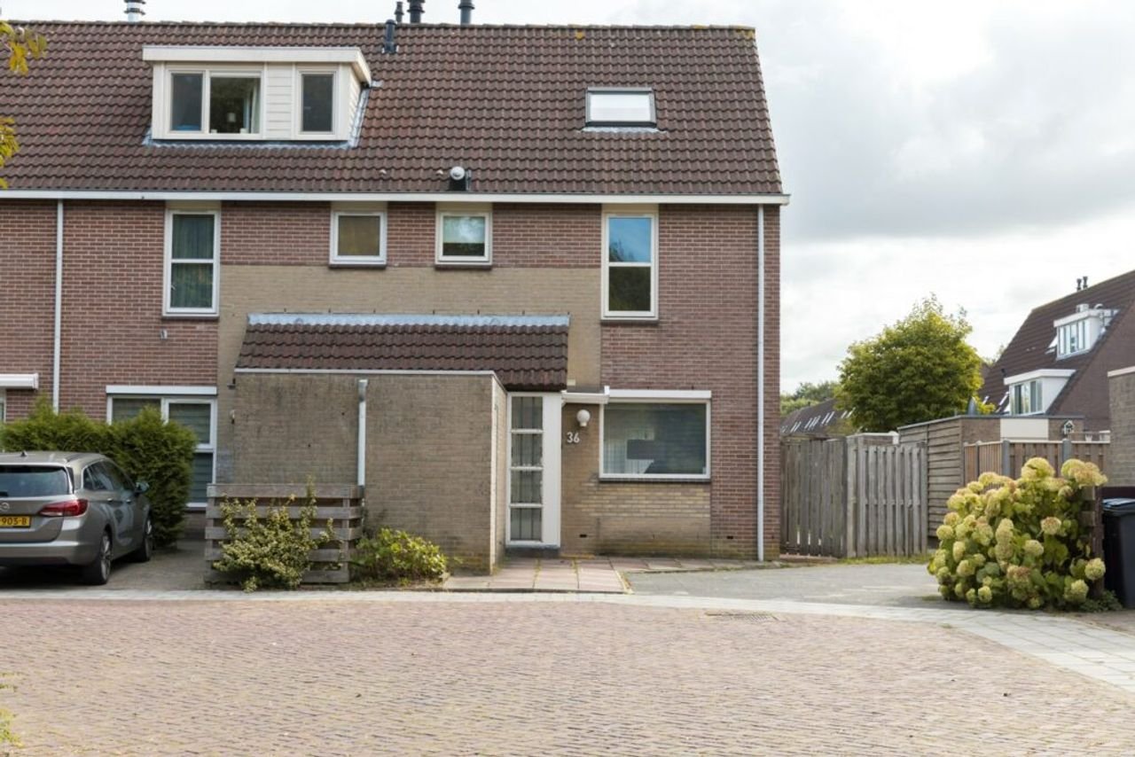 Hoekwoning met zonnige tuin in Middenhoven - Afbeelding 19