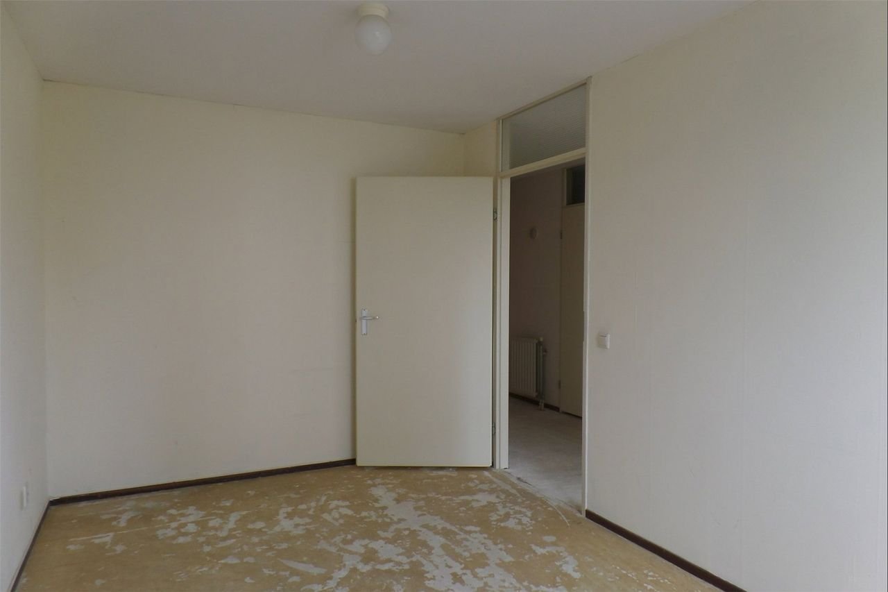 Bovenste etage met uitzicht op Reitdiep - Afbeelding 11