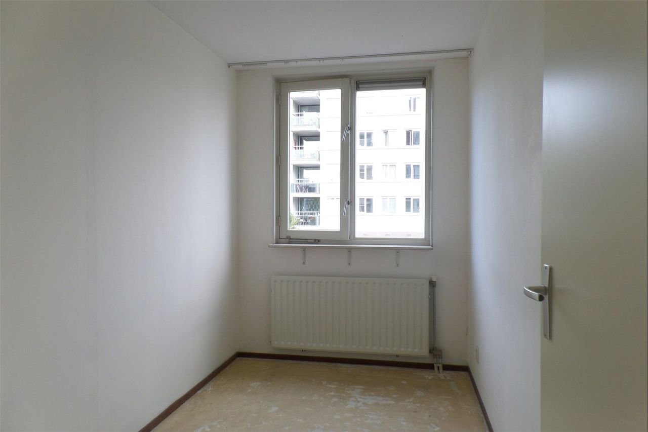 Bovenste etage met uitzicht op Reitdiep - Afbeelding 12