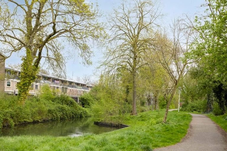 2-kamerappartement met balkon in Nieuwegein - Afbeelding 2
