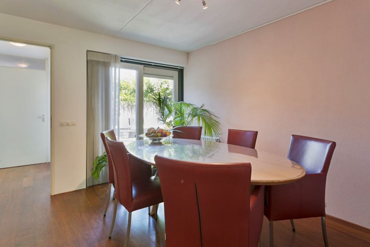 Huis met 3 slaapkamers en garage - Afbeelding 6