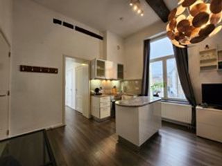 Furnished apartment with roof terrace - Image 2