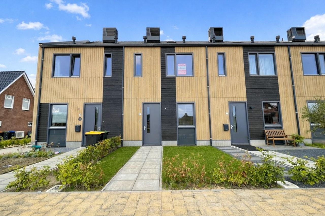 A+++ corner house with garden in Groenlo - Image 1