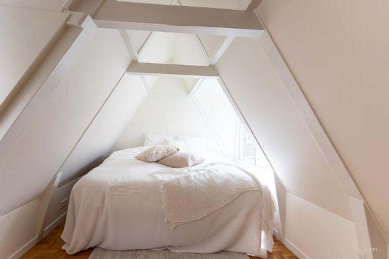 Gemeubileerd appartement met 2 slaapkamers in de Jordaan - Afbeelding 9