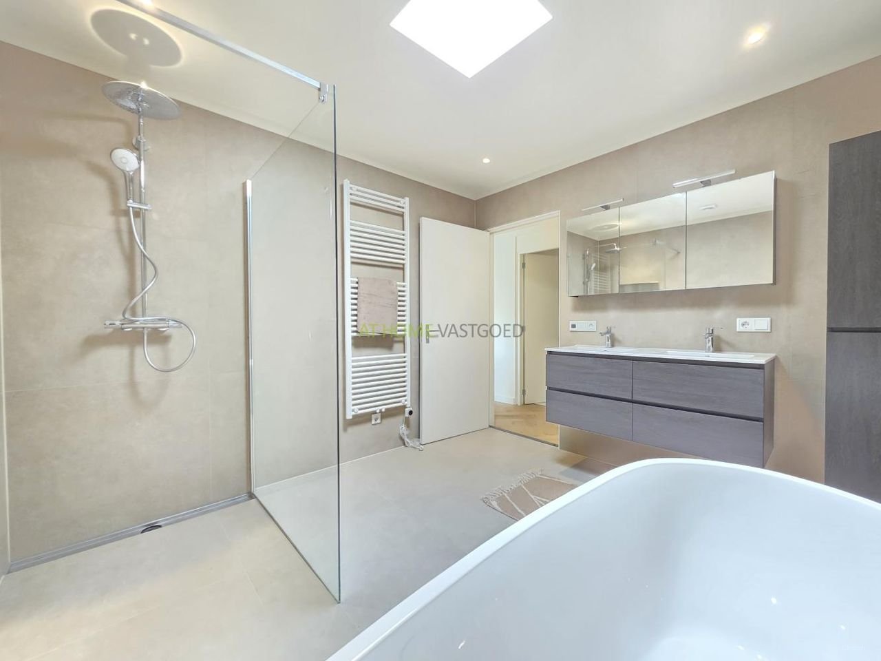 Gemeubileerd 4-kamerappartement in hartje Terneuzen - Afbeelding 15