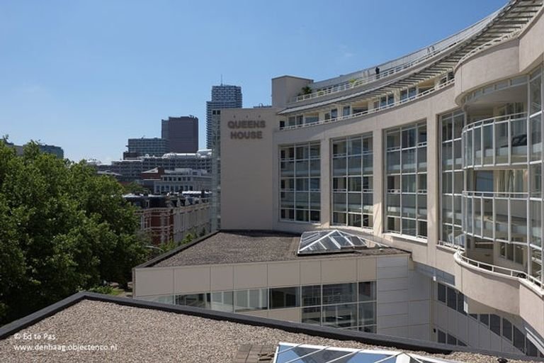 125 m² met terras naast Haagse Bos - Afbeelding 1