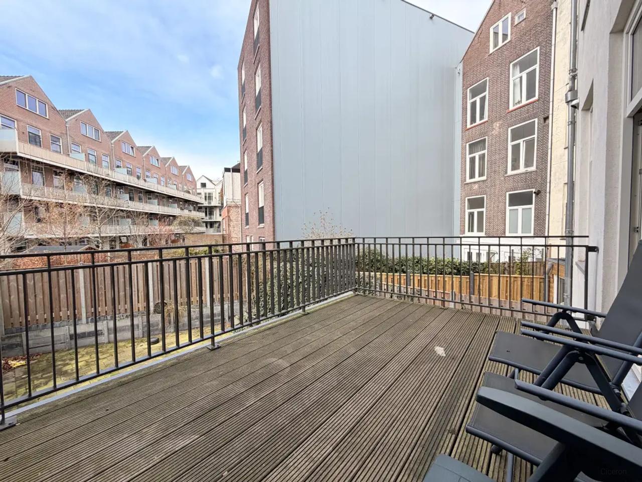 Gemeubileerd 3-kamerappartement met terras - Afbeelding 3