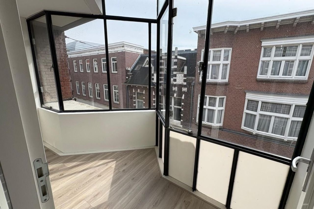 Appartement van 58 m² met dakterras in de Vijfhoek - Afbeelding 2